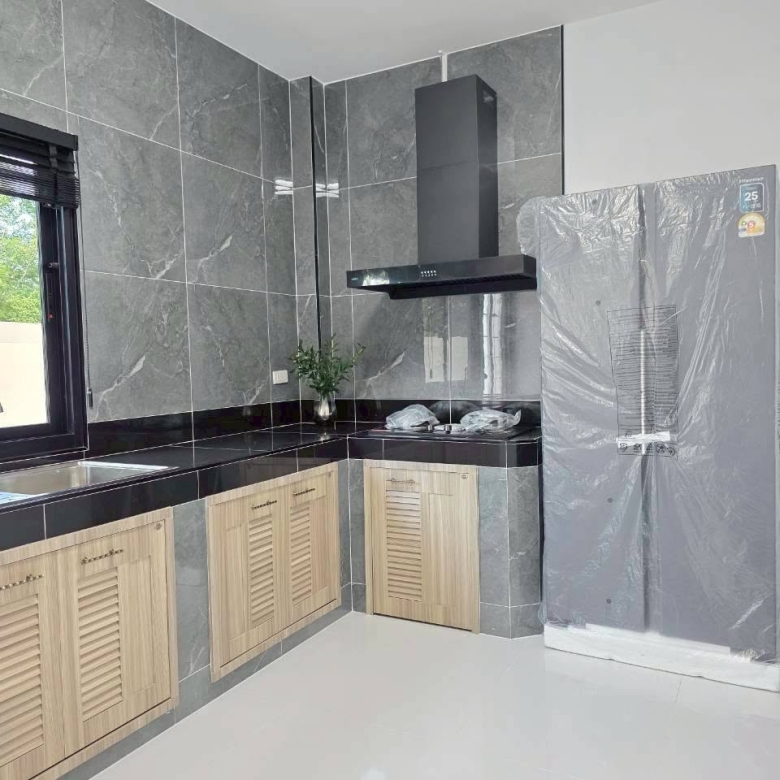 EP0916 | Huayyai NO 81/33 Type 58.7 sq,wah 3 bed 2 bath Sale 4,990,000 Baht