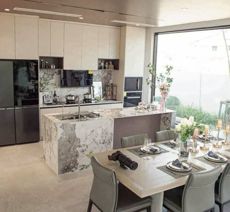 EP0926 | LAVENDER VILLA PATTAYA 4 Beds 5 Baths Sale 19,900,000 Baht