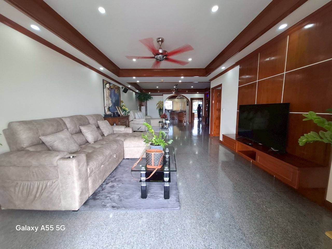 EP0951 | Jomtien Plaza Condotel Stunning sea view with 2 beds 2baths sale 9,900,000 MLB