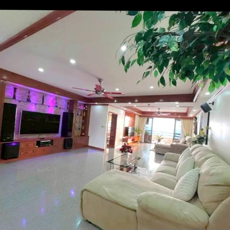 EP0951 | Jomtien Plaza Condotel Stunning sea view with 2 beds 2baths sale 9,900,000 MLB