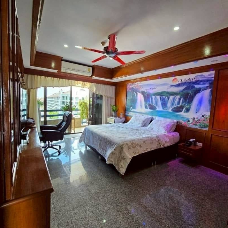 EP0951 | Jomtien Plaza Condotel Stunning sea view with 2 beds 2baths sale 9,900,000 MLB