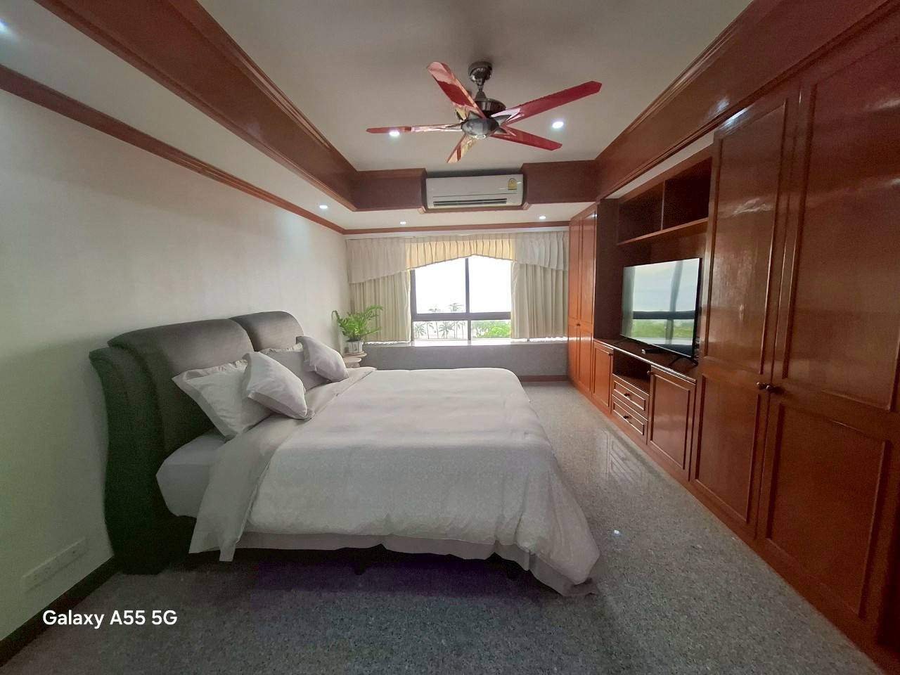 EP0951 | Jomtien Plaza Condotel Stunning sea view with 2 beds 2baths sale 9,900,000 MLB