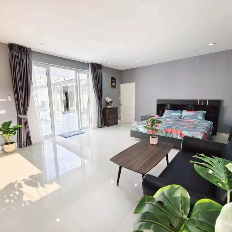 EP0954 | 9 beds 9 baths Grange pool villa near Tara international school sale 22,000,000 MLB