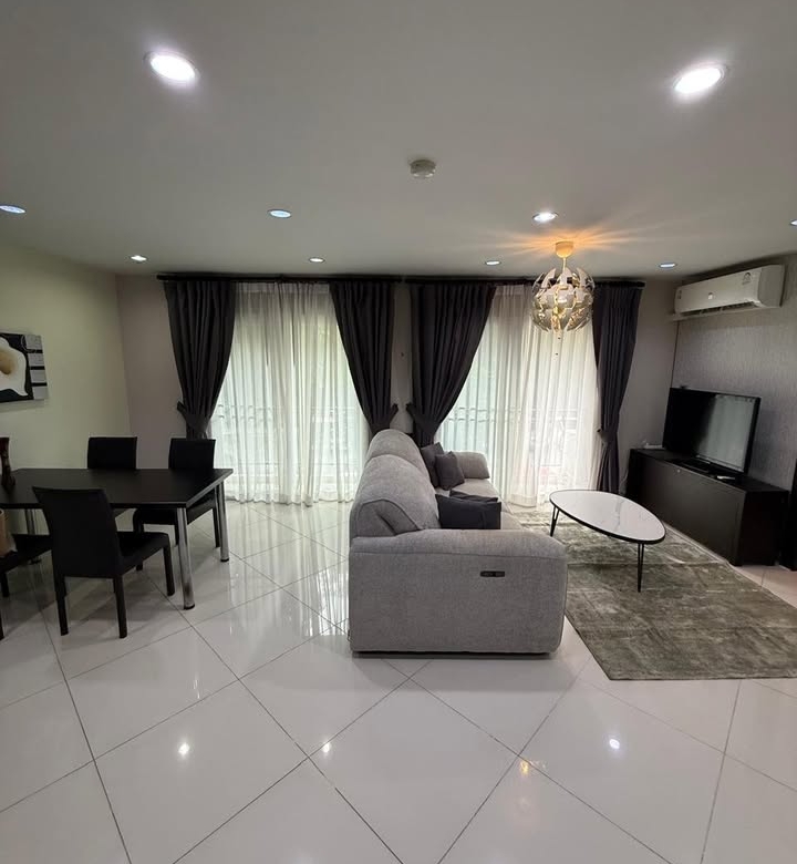 EP095ุ6 | PARK LANE CONDO – JOMTIEN, PATTAYA 2-BEDROOM CONDO FOR SALE – 2.99M THB