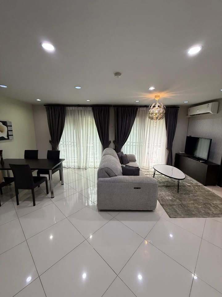 EP095ุ6 | PARK LANE CONDO – JOMTIEN, PATTAYA 2-BEDROOM CONDO FOR SALE – 2.99M THB
