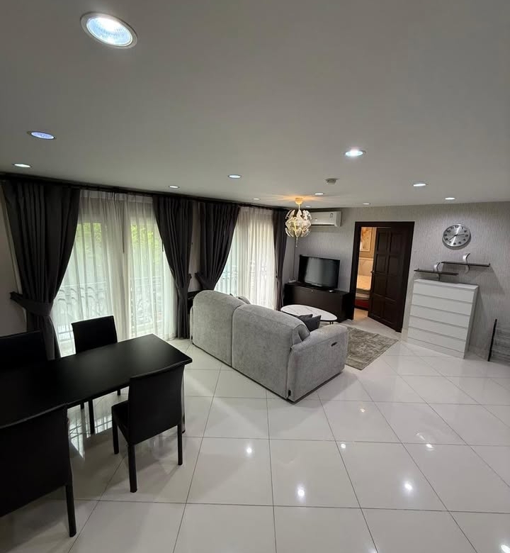 EP095ุ6 | PARK LANE CONDO – JOMTIEN, PATTAYA 2-BEDROOM CONDO FOR SALE – 2.99M THB