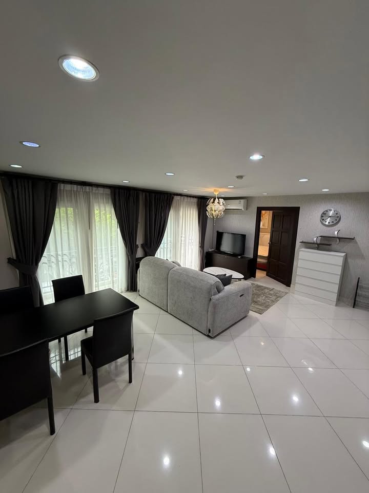EP095ุ6 | PARK LANE CONDO – JOMTIEN, PATTAYA 2-BEDROOM CONDO FOR SALE – 2.99M THB