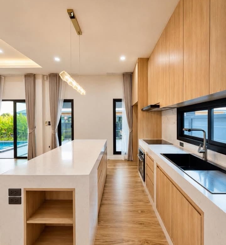 CODE :EP0927 | Chaiyapruek 2 Road, South Pattaya 3 Bedrooms 3 Bathrooms price Start Price 6,715,000THB