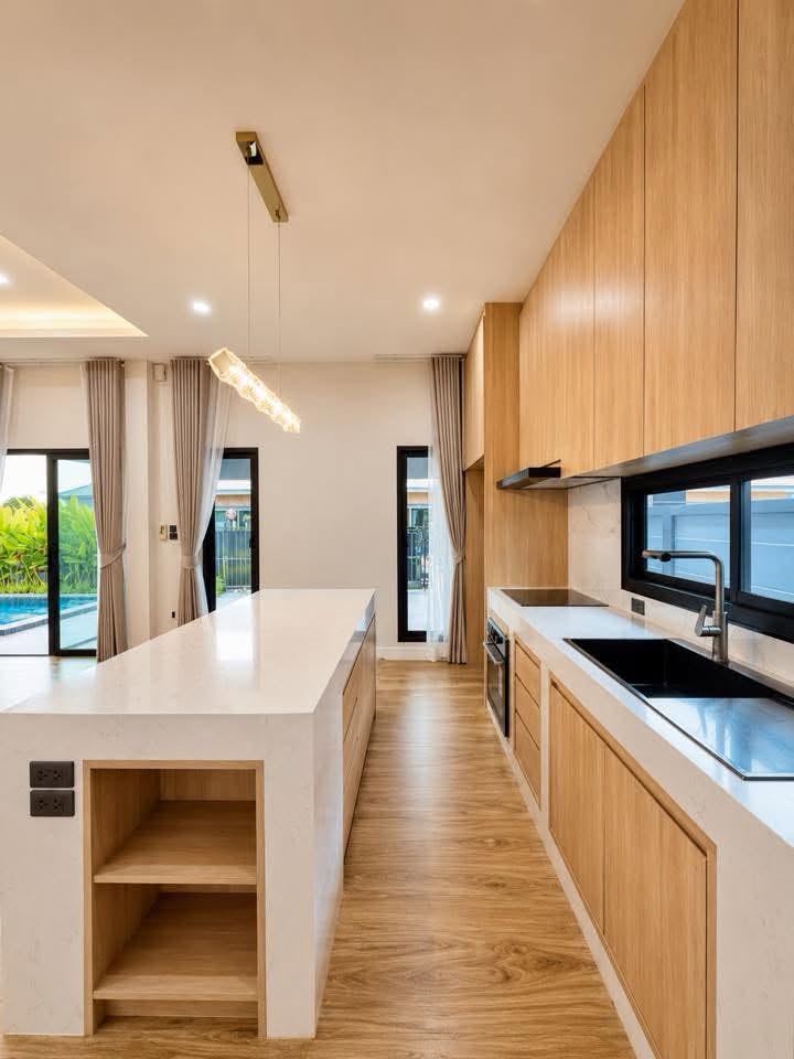 749315159_1349902067255933_5631753748190088238_n CODE :EP0927 | Chaiyapruek 2 Road, South Pattaya 3 Bedrooms 3 Bathrooms price Start Price 6,715,000THB