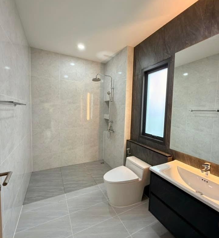 CODE :EP0927 | Chaiyapruek 2 Road, South Pattaya 3 Bedrooms 3 Bathrooms price Start Price 6,715,000THB