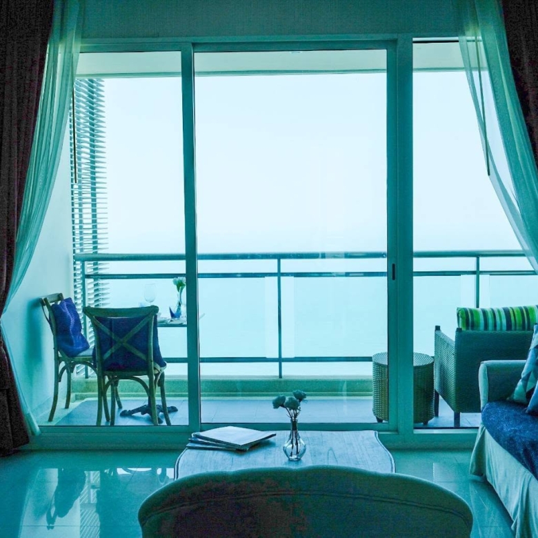 EP0957 | REFLECTION JOMTIEN BEACH • 60.21 sq.m. Stunning Sea View 40th Floor