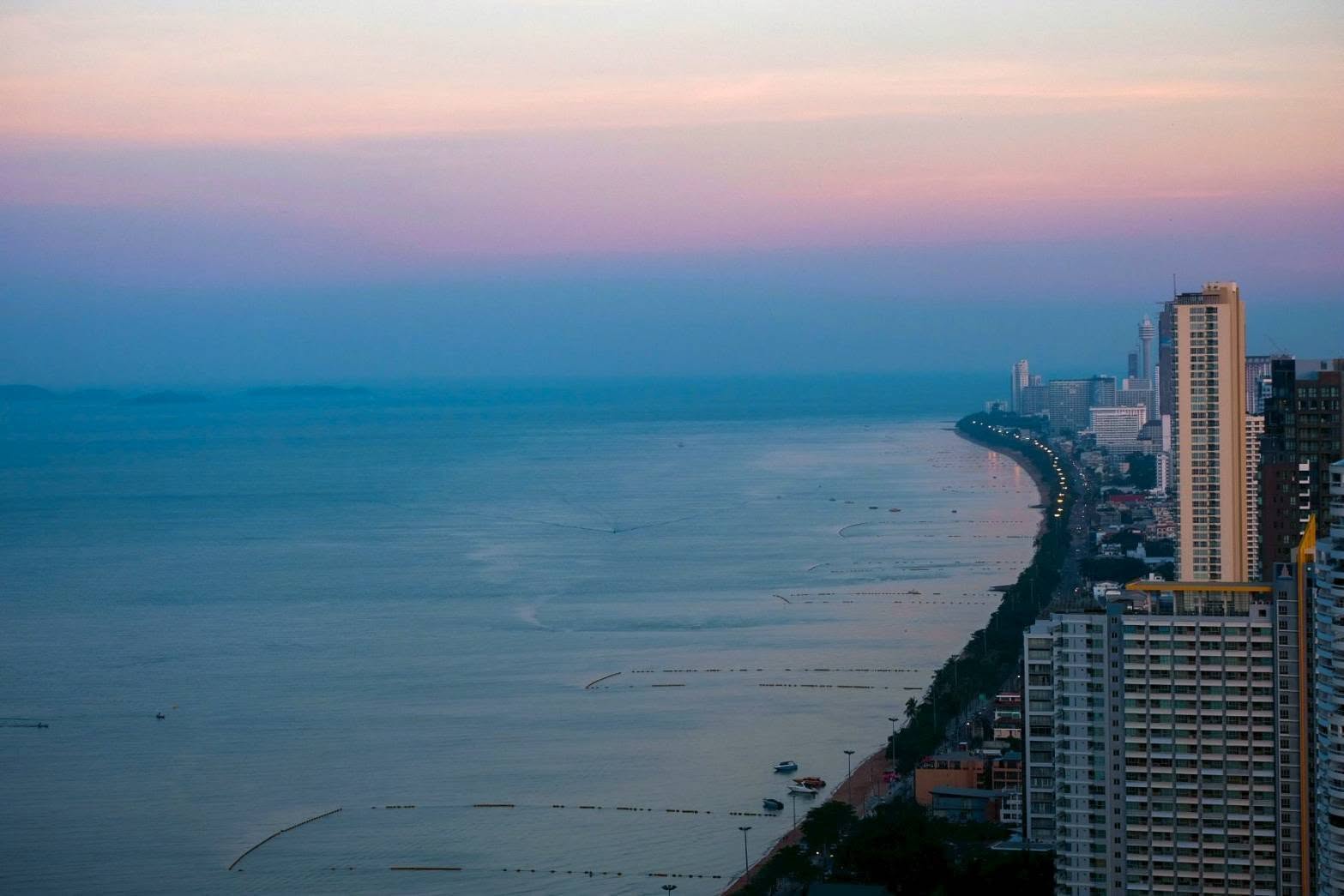 EP0957 | REFLECTION JOMTIEN BEACH • 60.21 sq.m. Stunning Sea View 40th Floor