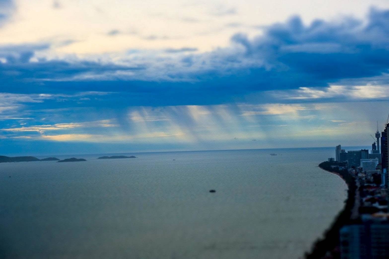 EP0957 | REFLECTION JOMTIEN BEACH • 60.21 sq.m. Stunning Sea View 40th Floor