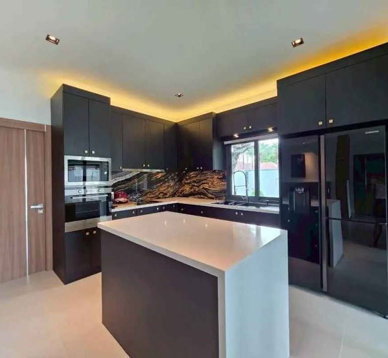 EP0955 | BAAN BALINA 3, HUAY YAI SALE 9.9 THB! Owner Financing Available! 3 Bedrooms | 2 Bathrooms