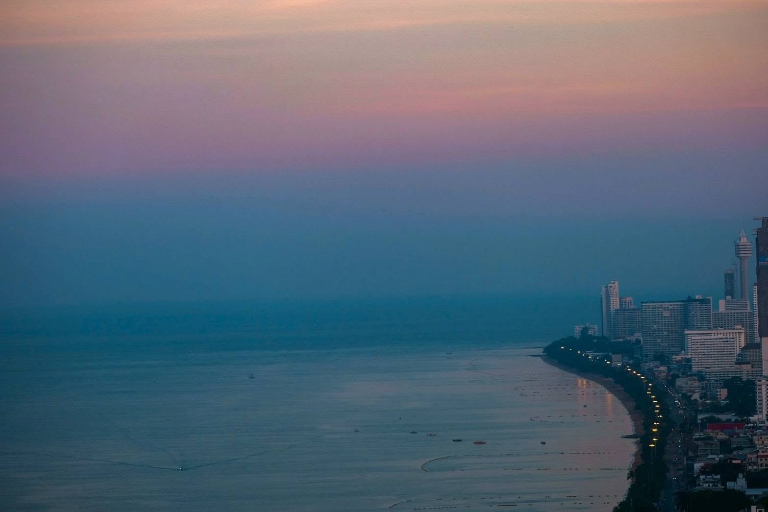 EP0957 | REFLECTION JOMTIEN BEACH • 60.21 sq.m. Stunning Sea View 40th Floor